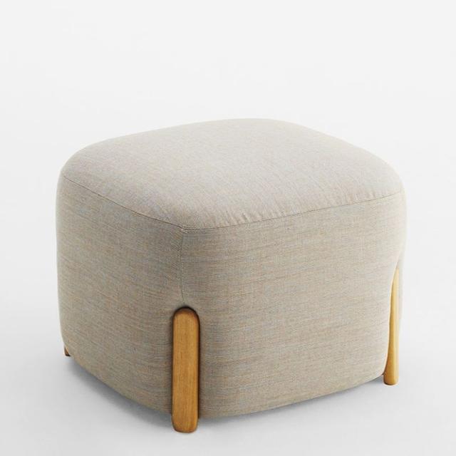 Hyppo Small Pouffe