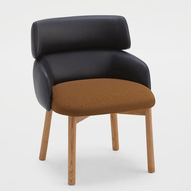 Tuilli Armchair, High Back