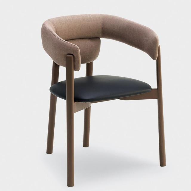 Tuilli Armchair