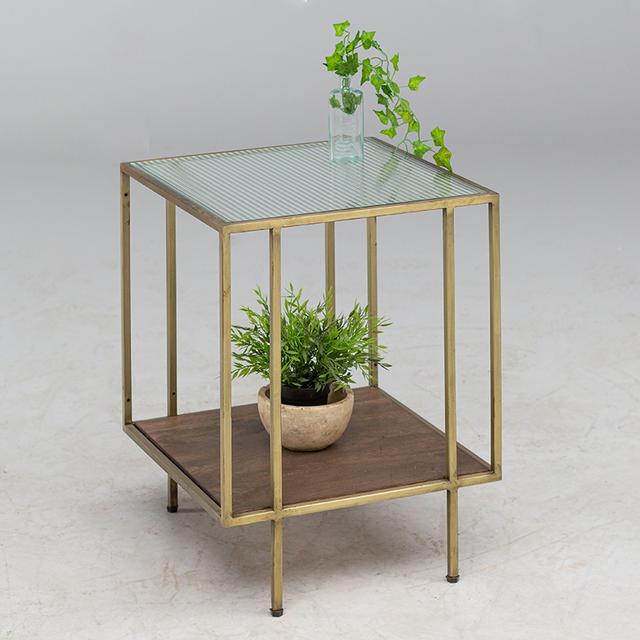 The Maxwell side table