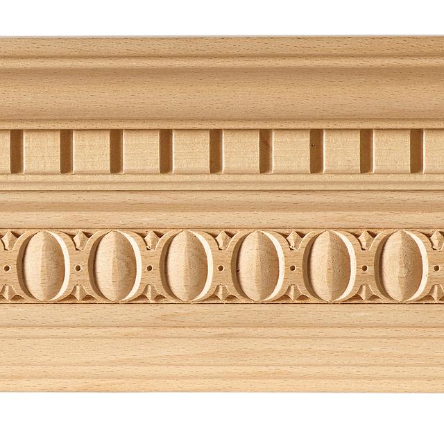 Crown moulding with dentils