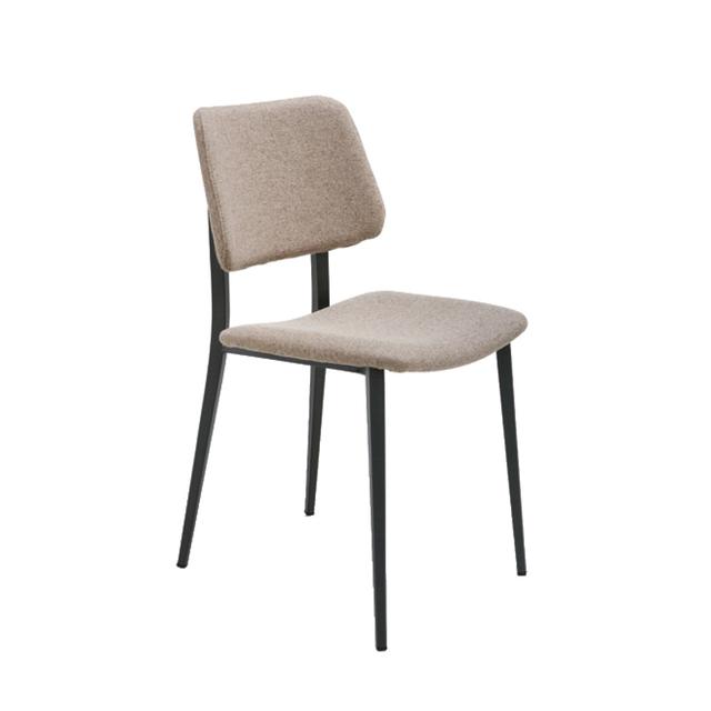 Joe side chair with metal legs