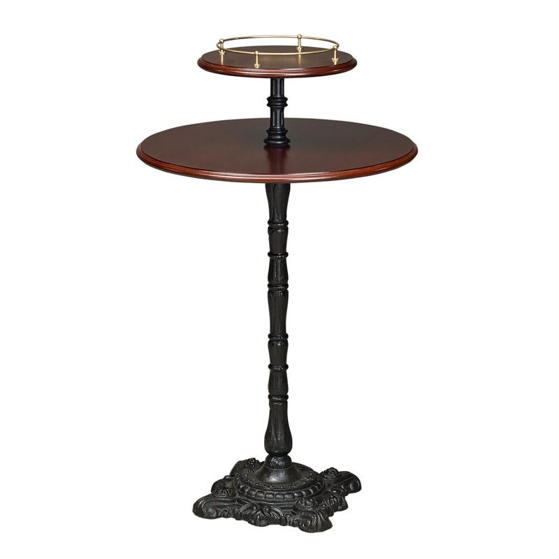 Lion head poseur table in cast iron Image 1