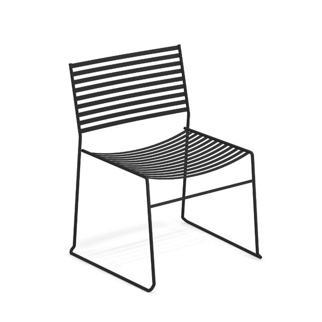 Aero Stackable Lounge Chair