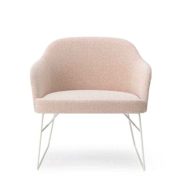 Spy Low Back Lounge Chair With Ski Legs