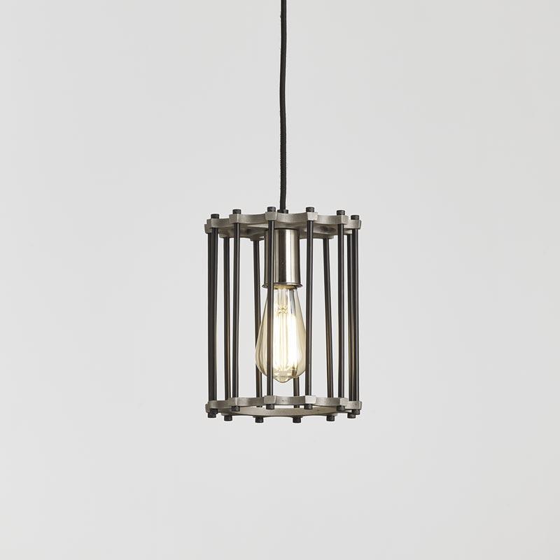 Industrial pendant in aluminium Image 1