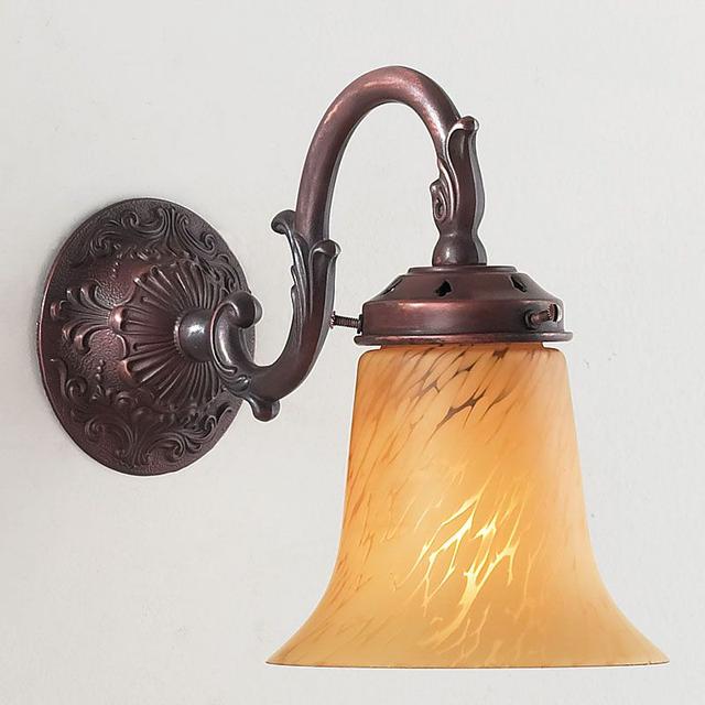 Single Wall Light