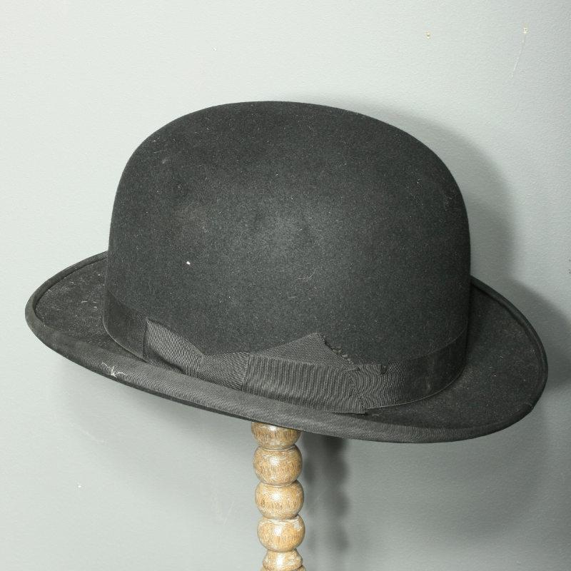 Bowler hat Image 1