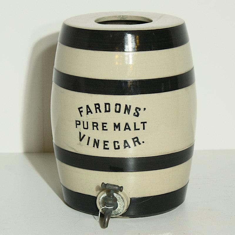 Vintage ceramic vinegar barrel Image 1