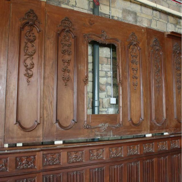 Rococco wall panelling in mahogany
