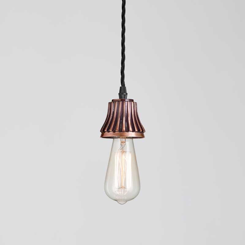 Corded hanger pendant Image 1