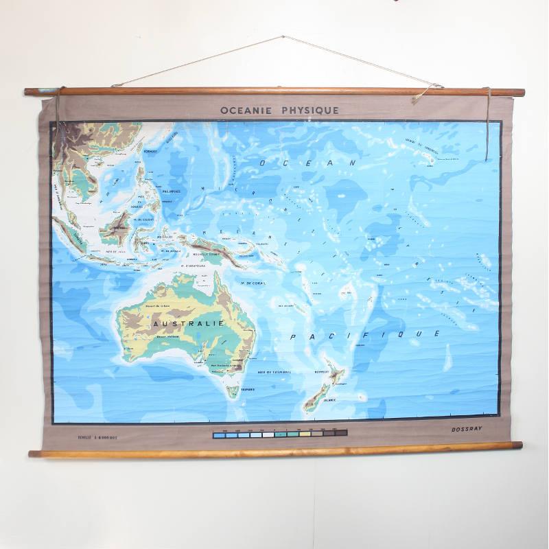 Vintage French school map chart Image 1