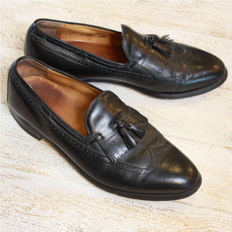 Vintage leather shoes Image 1
