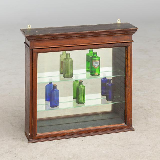 Mirrored Apothecary Cabinet 0601