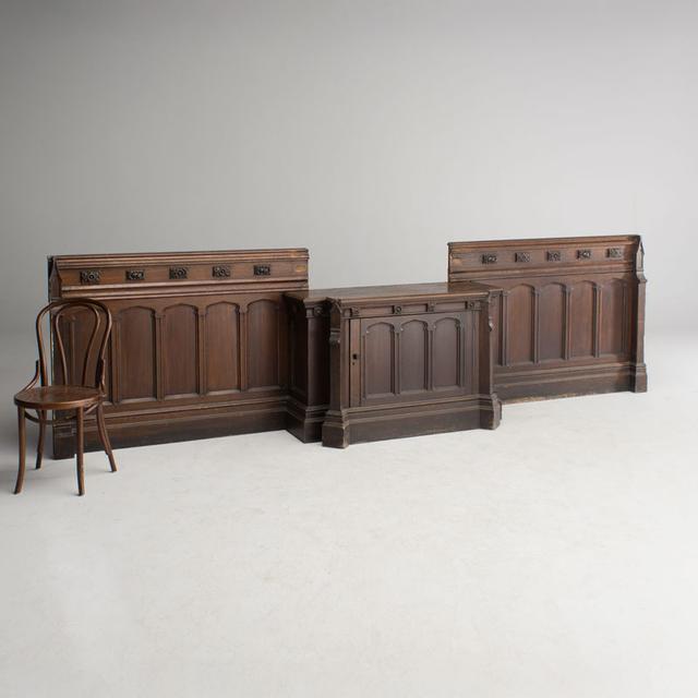Gothic Oak Frontage