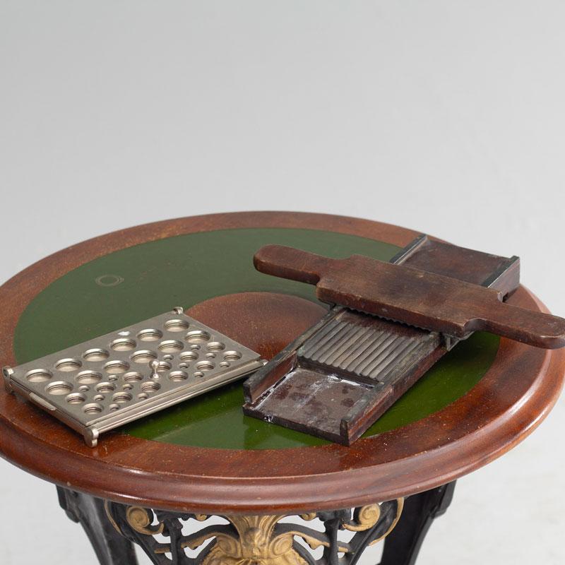 Victorian pill maker & press