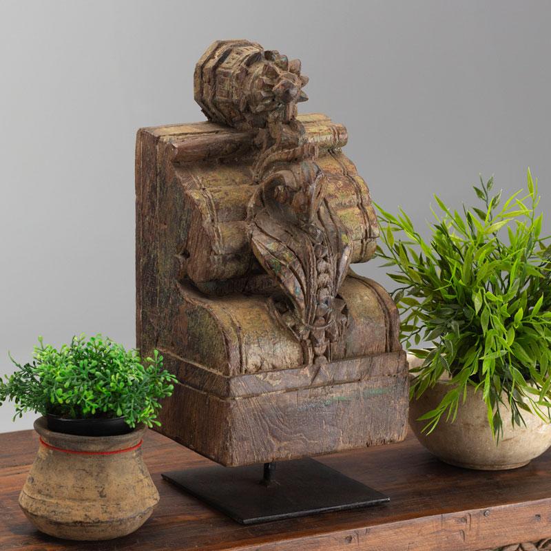 19th Century Corbel
