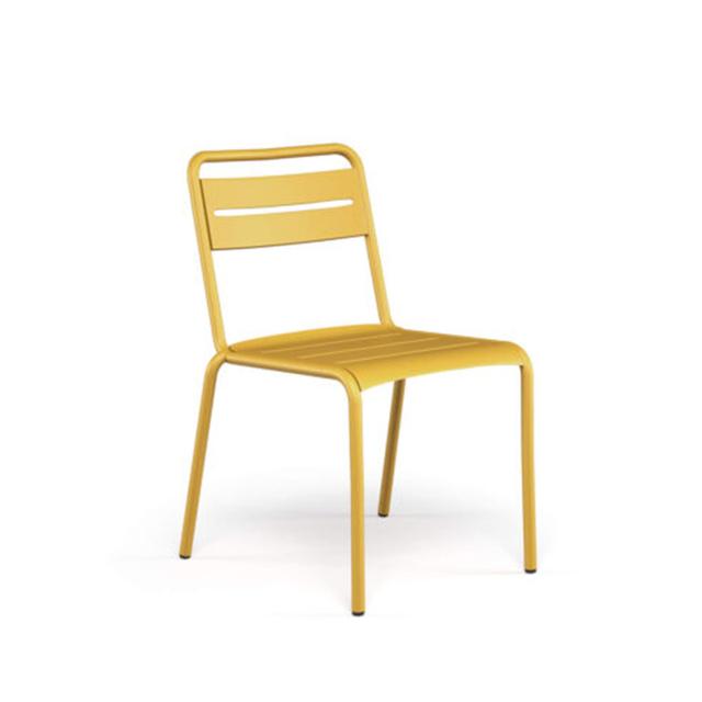 Star 161 Stackable Side Chair
