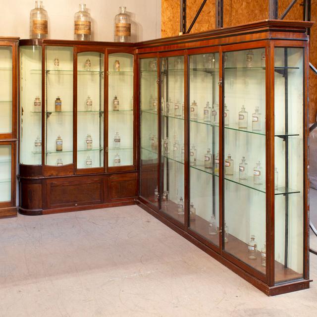 Jeweller's L-shape unit